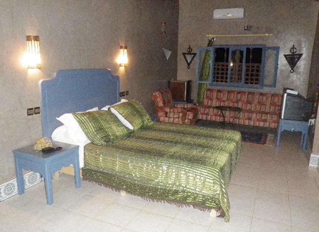Bed and Breakfast Kasbah Itrane Tamnougalt Habitación foto