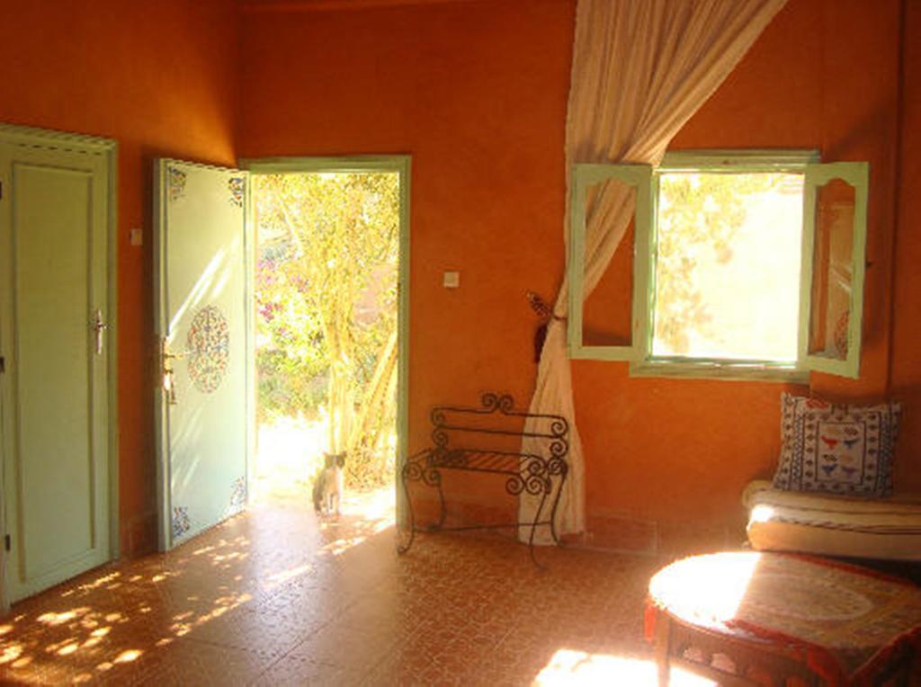 Bed and Breakfast Kasbah Itrane Tamnougalt Exterior foto